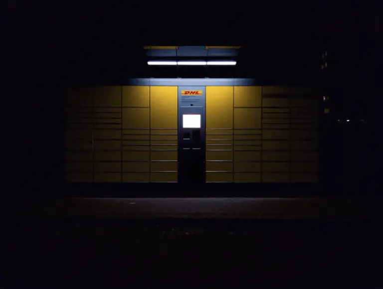 Nightshot of a DHL pickup station